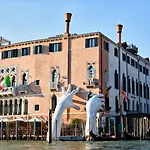 カ サグレド ホテル