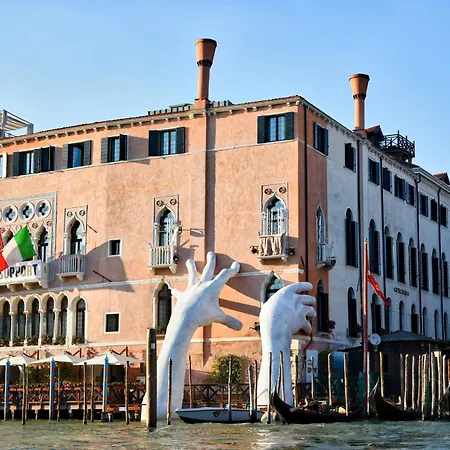 Ca' Sagredo Otel 5*